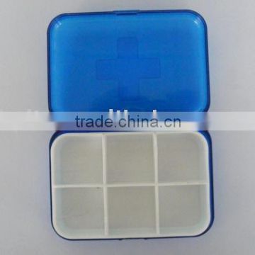 square shape plastic pill box with six cabins