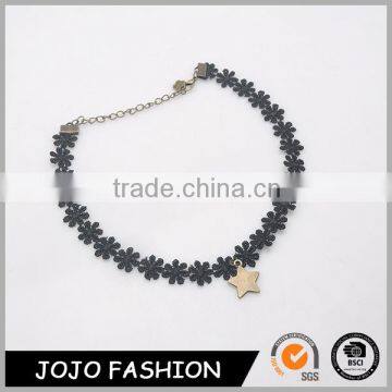 New style cheap necklace with gold star pendant black choker