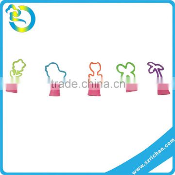 Wholesale custom logo shape silicone finger ring /shape silicone finger band/ shape silicone thumb ring