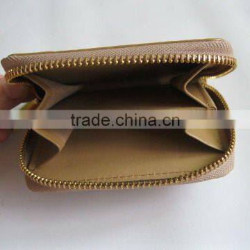 Leather purse with gold zipper