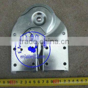 Aluminium ladder hinge