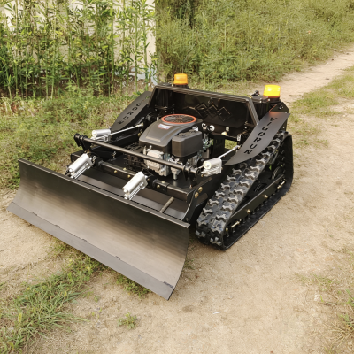VTLM800 Self Propelled Industrial Remote Controlled Crawler Slope Mower 4-Stroke Gasoline Brush Cutter Snow Blade Intelligent