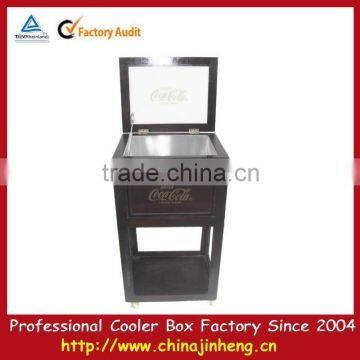 Cooler box with bbq grill