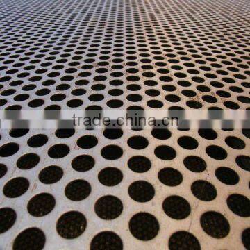 Low Carbon Steel Punched/Perforated Metal Sheet Manufacturing