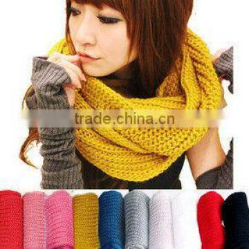 Best Selling Iceland Yarn Plain Knitted Winter Circle Loop Scarf