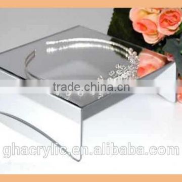 U shape fashion acrylic display stand,wholesale display rack