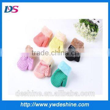 wholesale lovely kids fingerless gloves ST187