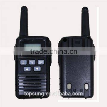 2016 New 8 channel UHF 400-480mhz transceiver with li-ion battery