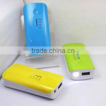 5200mah Flashlight Beautiful Portable Power Bank Charger for Mobile photo-3