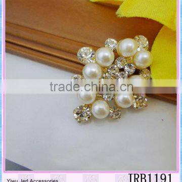 Rhombic Decoration Accessory Rhinestone Button with Plastic Pearl for Wedding and Party with Quick Delivery