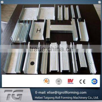 Aluminum ceiling panel forming machine