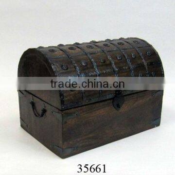 Exporter of Nested Wooden Pirate Treasure Chest Boxes