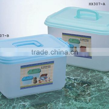 clear plastic storage box