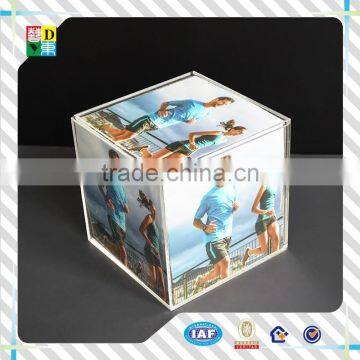 Clear acrylic plexiglass picture tiny frame 5x7 fashion design/2015modern design acrylic cube frame with high quality from China