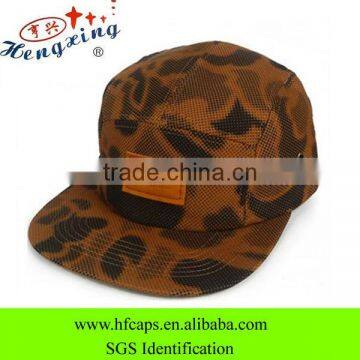 Cheetah pattern with leather patch custom fashion 5 panel cap