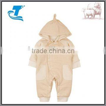 New Arrival Wholesale Cheap Snap-Up Winter Organic Baby Romper