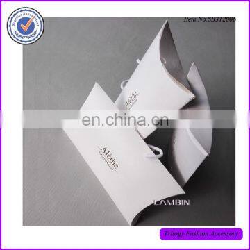 white color custom logo scarf box with handle silk scarf packaging box