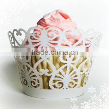 Birthday Decoration Heart Shaped White Laser Wedding Cake Wrappers                        
                                                Quality Choice