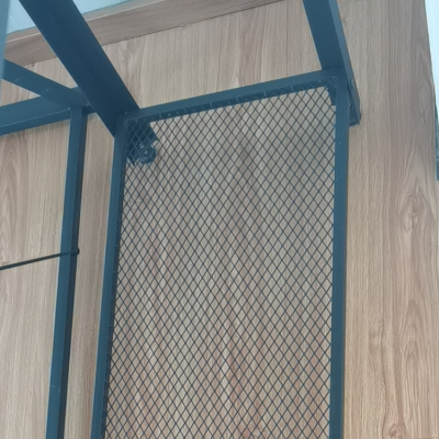 Q235 Low Carbon Steel Sheet Ceiling Aluminum Mesh Strong And Durable photo-4