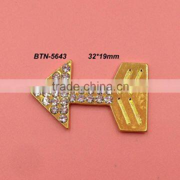 Hot selling 32*19mm arrow rhinestone button (BTN-5643)