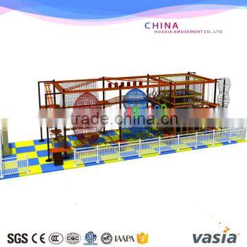 2016 Wooden fitness climbing rope course indoor playground equipment