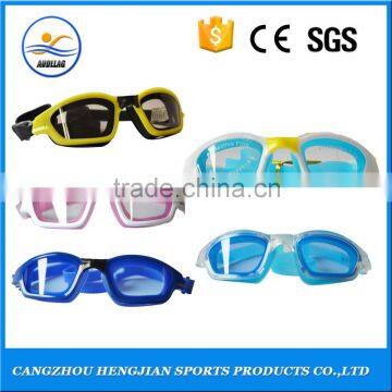 The best price low MOQ safety and comfortable anti UV silicone swimming goggles