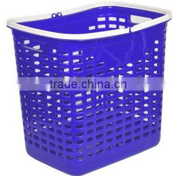 PLASTIC RECTANGULAR LAUNDRY BASKET WITH HANDLES 5215