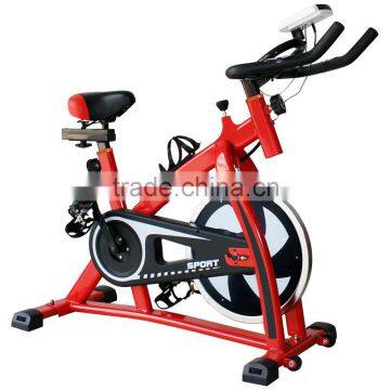 2016 New design Latest Version Fitness Equipment Spin Bike