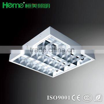 T8 surface grille lamp