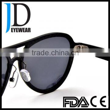 2016 Wholesale Women Cat 3 UV400 Carbon Fiber Polarized Sunglasses
