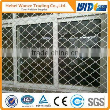 Hot selling Low carbon steel balcony guarding mesh