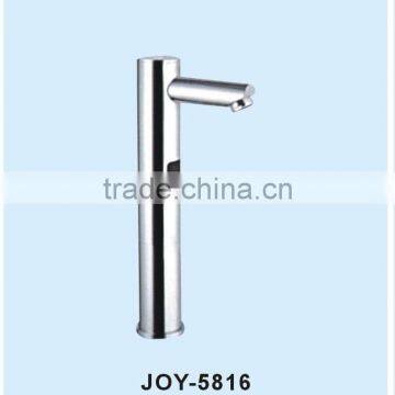 glass basin sensor faucet