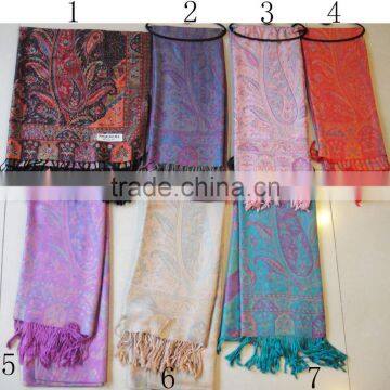 Fashion Top Sold Wholesale Factory Rayon Jacquard Scarf for Ladies photo-4