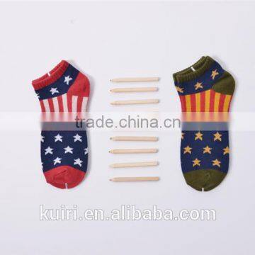 Hot Sale Cotton Germany's Harajuku Hip Hop Maple Leaf Socks Men's Street Boat Sock for Male