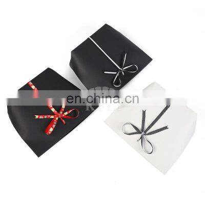 High Quality Die Cut Stone Hand Paper Bag With Decorative Ribbon Closure Cardboard Bags Without Handle White/black photo-2