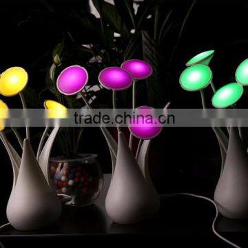 2016 New Products Light Sensing Nightlight photo-4