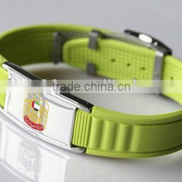 products 2013 fashion silicone bracelet uae national