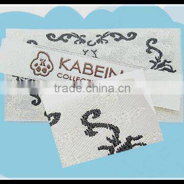 Centre Fold Fancy Woven Lable Free Sample for Garment Clothes Bags Shoes photo-3