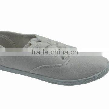 Plain white canvas shoes no brand for boys and men