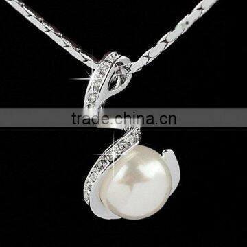 crystal 18k gold pendant pearl necklace