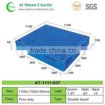 Double reversible faced plastic pallet racking