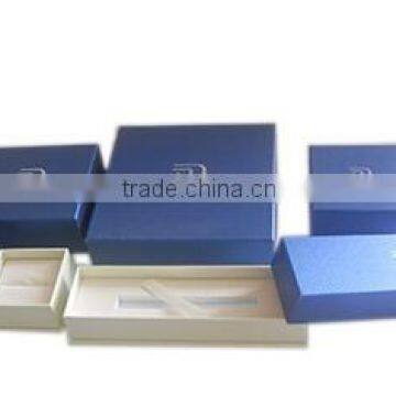 2016 fashion nice customised high quality paper jewelry box made in China