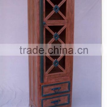 TALL SINGLE DOOR CABINET