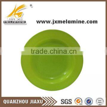 green round dinner plate