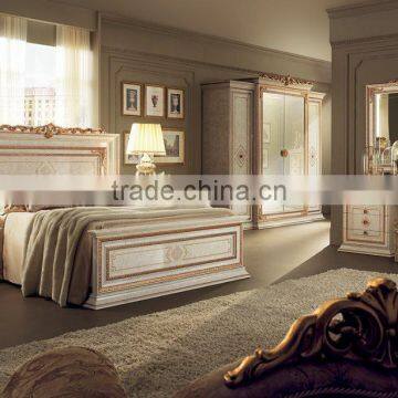 Italian Traditional 24K Gold Plated 5PCS Home Bedroom Set/Side Table With Dresser And Mirror(MOQ=1 SET)