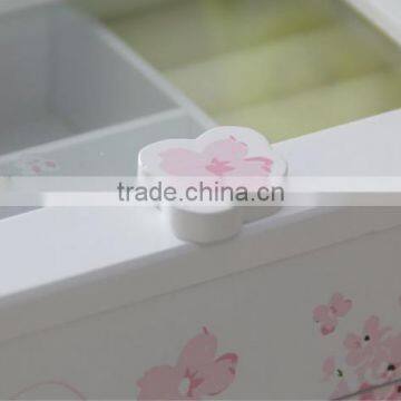 White Wooden Jewelry Box photo-6