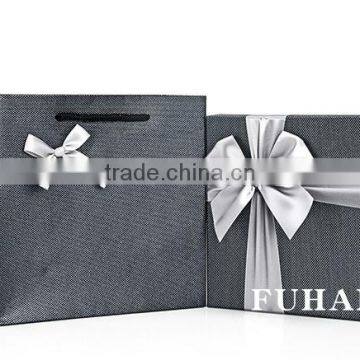 Customized Bow Boxes ,Pearl Paper Gift Packaging Box photo-6