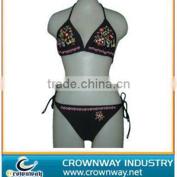 2013 new fashionable embroidered women bikini