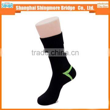 2017 China Supplier Hot Sales High Standard Breathable Sport Sock Waterproof photo-2