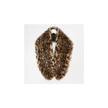 Women Faux Fur Collar Scarves With Circular Ends